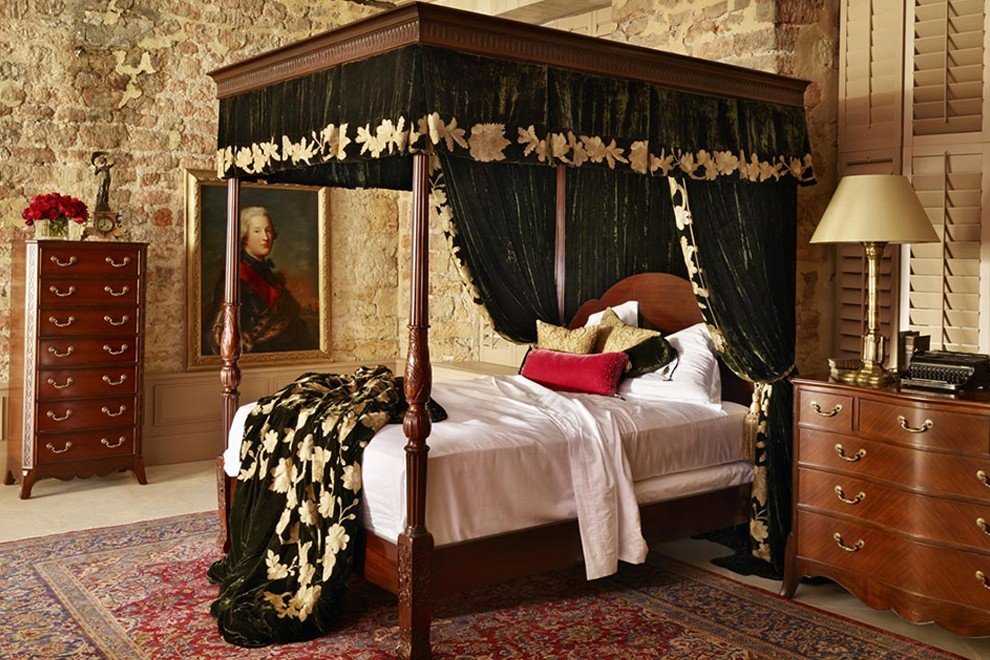 And So To Bed Georgian Four Poster Bed